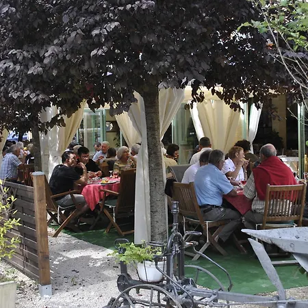 De La Nauze Hotel Sagelat